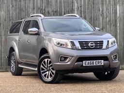 Nissan Navara 2.3 dCi Tekna Auto 4WD Euro 6 4dr at 0th