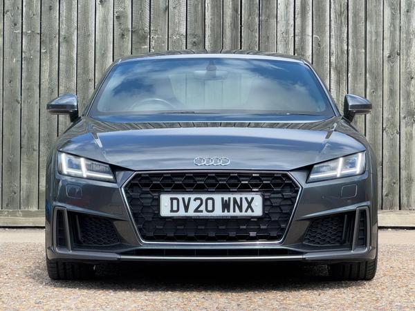 Audi TT 2.0 TFSI 40 S line S Tronic Euro 6 (s/s) 3dr