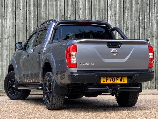 Nissan Navara 2.3 dCi N-Guard Auto 4WD Euro 6 4dr