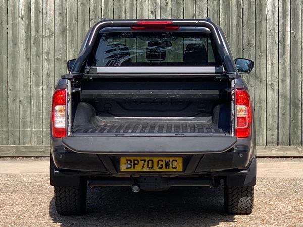 Nissan Navara 2.3 dCi N-Guard 4WD Euro 6 (s/s) 4dr