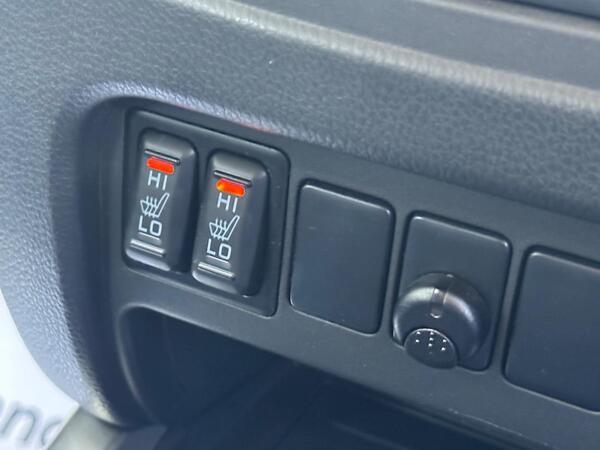 Mitsubishi L200 2.4 DI-D DC Barbarian 4WD Euro 6 4dr