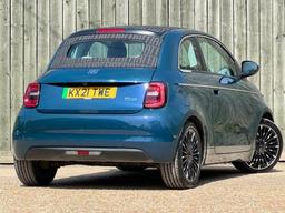 Fiat 500e C 42kWh La Prima Auto 2dr at 16th