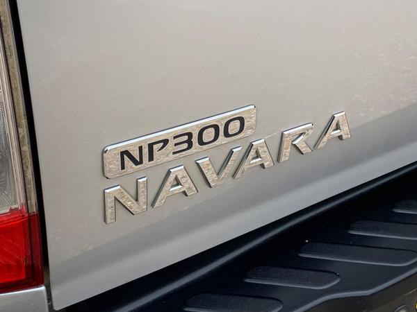 Nissan Navara 2.3 dCi Tekna 4WD Euro 5 4dr