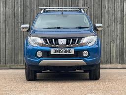 Mitsubishi L200 2.4 DI-D DC Warrior Auto 4WD Euro 6 4dr at 2th