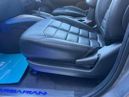 Mitsubishi L200 2.4 DI-D DC Barbarian Black Auto 4WD Euro 6 4dr (Roll Top) at 36th
