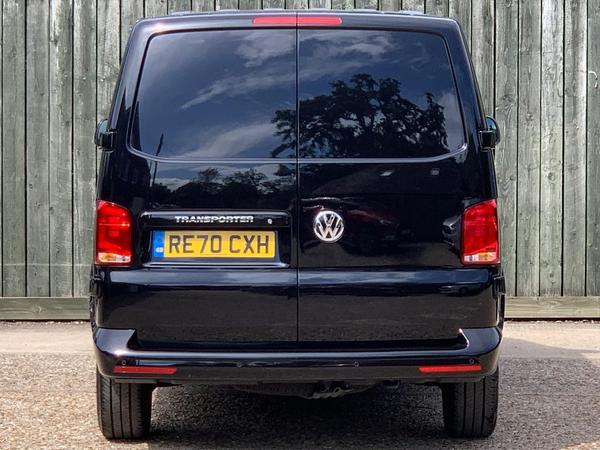 Volkswagen Transporter 2.0 TDI T32 Highline FWD SWB Euro 6 (s/s) 5dr