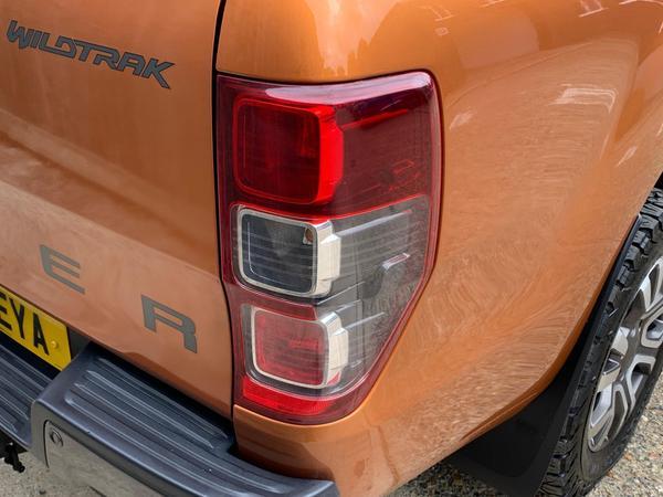 Ford Ranger 3.2 TDCi Wildtrak Auto 4WD Euro 6 4dr