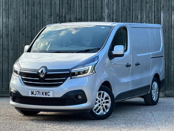 Renault Trafic 2.0 dCi ENERGY 28 Sport SWB Standard Roof Euro 6 (s/s) 5dr