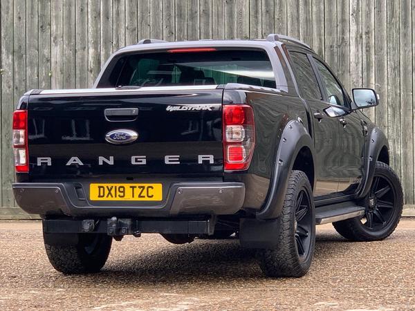 Ford Ranger 3.2 TDCi Wildtrak Auto 4WD Euro 6 4dr