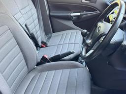 Ford Transit Connect 1.5 200 EcoBlue Limited L1 Euro 6 (s/s) 5dr at 9th