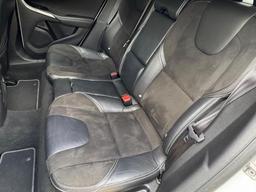 Volvo V40 2.0 D3 R-Design Nav Plus Auto Euro 6 (s/s) 5dr at 18th