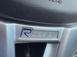 Volvo V40 1.5 T3 GPF R-Design Nav Plus Auto Euro 6 (s/s) 5dr at 35th
