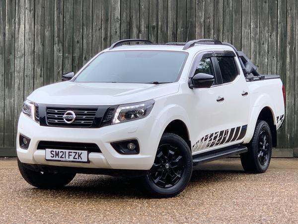 Nissan Navara 2.3 dCi N-Guard 4WD Euro 6 (s/s) 4dr