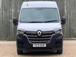 Renault Master 2.3 dCi 35 Business+ FWD LWB Medium Roof Euro 6 4dr at 14th