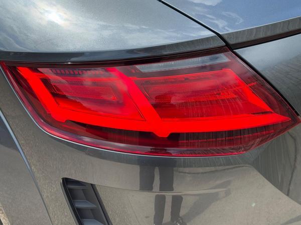 Audi TT 2.0 TFSI 40 S line S Tronic Euro 6 (s/s) 3dr