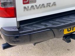 Nissan Navara 2.3 dCi N-Guard Auto 4WD Euro 6 4dr at 43th