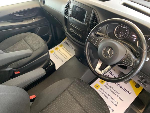 Mercedes-Benz Vito 2.0 119 CDI Premium Crew Van G-Tronic RWD L2 Euro 6 (s/s) 5dr (LWB)