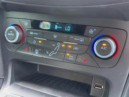 Ford Focus 2.0T EcoBoost ST-3 Euro 6 (s/s) 5dr at 8th