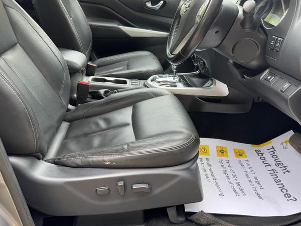 Nissan Navara 2.3 dCi Tekna Auto 4WD Euro 6 4dr
