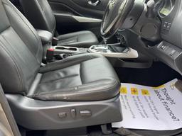 Nissan Navara 2.3 dCi Tekna Auto 4WD Euro 6 4dr at 59th