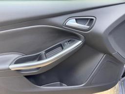 Ford Focus 2.0T EcoBoost ST-3 Euro 6 (s/s) 5dr at 28th