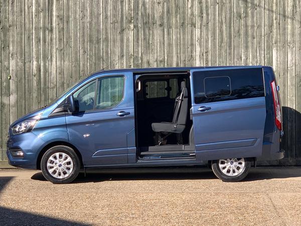 Ford Transit Custom 2.0 320 EcoBlue Limited Crew Van L1 H1 Euro 6 (s/s) 5dr (6 Seat)