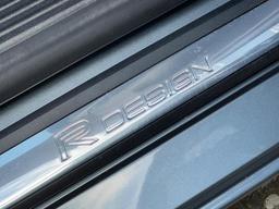 Volvo V40 1.5 T3 GPF R-Design Nav Plus Auto Euro 6 (s/s) 5dr at 41th