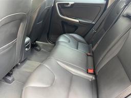 Volvo XC60 2.0 D4 SE Nav Euro 6 (s/s) 5dr at 19th