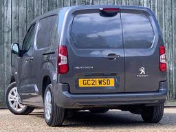 Peugeot Partner 1.5 BlueHDi 1000 Asphalt Standard Panel Van EAT8 SWB Euro 6 (s/s) 5dr at 7th