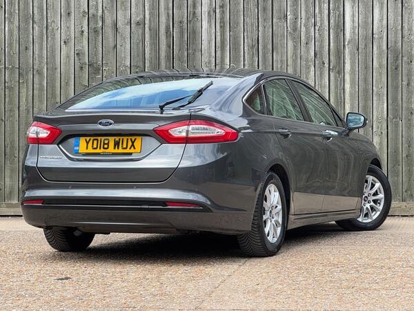 Ford Mondeo 2.0 TDCi Titanium Edition Euro 6 (s/s) 5dr