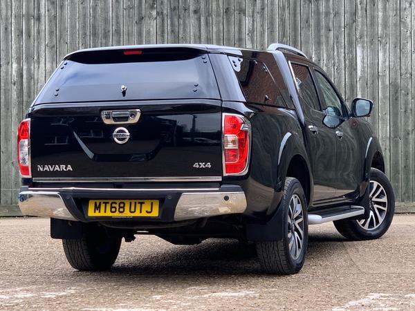 Nissan Navara 2.3 dCi Tekna Auto 4WD Euro 6 4dr