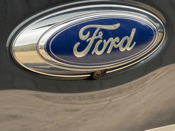 Ford Ranger 2.2 TDCi Limited 1 Auto 4WD Euro 5 4dr