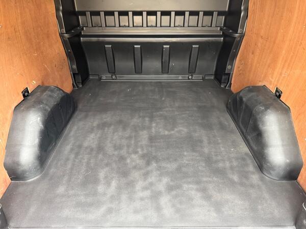 Ford Transit Custom 2.0 320 EcoBlue Limited Crew Van L2 H1 Euro 6 (s/s) 5dr (6 Seat)