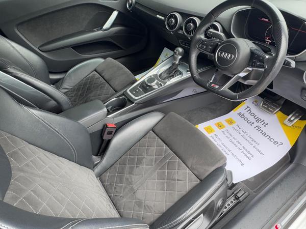 Audi TT 2.0 TFSI 40 Black Edition S Tronic Euro 6 (s/s) 3dr