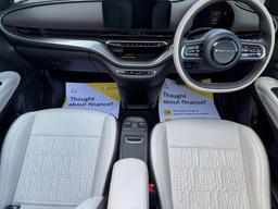 Fiat 500e C 42kWh La Prima Auto 2dr at 2th