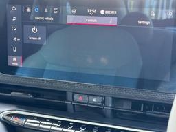 Fiat 500e C 42kWh La Prima Auto 2dr at 25th