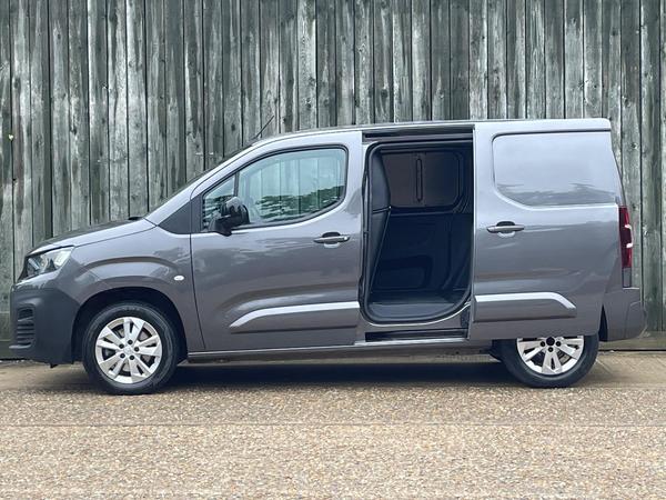 Peugeot Partner 1.5 BlueHDi 1000 Asphalt Premium Standard Panel Van SWB Euro 6 5dr