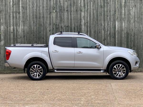 Nissan Navara 2.3 dCi Tekna Auto 4WD Euro 6 4dr