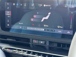 Fiat 500e C 42kWh La Prima Auto 2dr at 38th