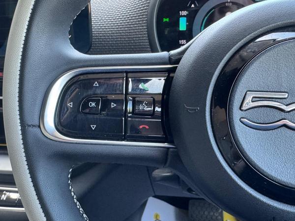 Fiat 500e C 42kWh La Prima Auto 2dr