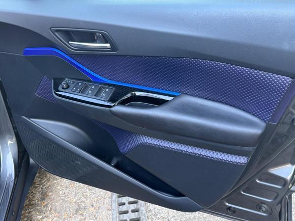 Toyota C-HR 1.8 VVT-h Dynamic CVT Euro 6 (s/s) 5dr