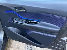 Toyota C-HR 1.8 VVT-h Dynamic CVT Euro 6 (s/s) 5dr at 34th