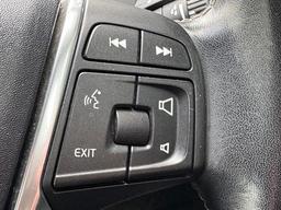Volvo V40 2.0 D3 R-Design Nav Plus Auto Euro 6 (s/s) 5dr at 22th