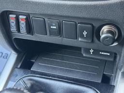 Mitsubishi L200 2.4 DI-D DC Barbarian Black 4WD Euro 6 4dr (Roll Top) at 7th