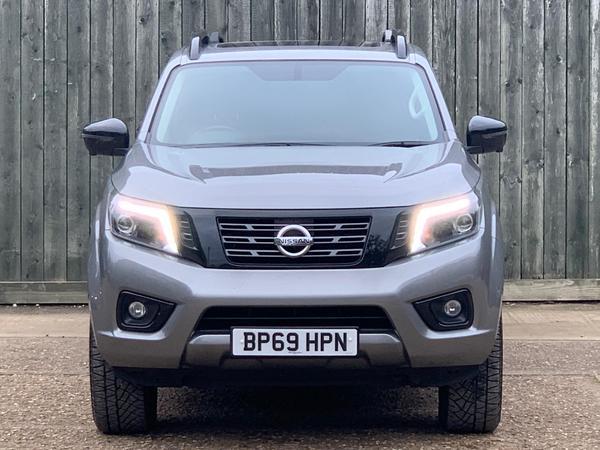 Nissan Navara 2.3 dCi N-Guard Auto 4WD Euro 6 4dr