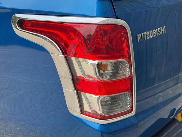 Mitsubishi L200 2.4 DI-D DC Barbarian 4WD Euro 6 4dr