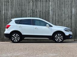 Suzuki SX4 S-Cross 1.4 Boosterjet SZ5 Auto ALLGRIP Euro 6 (s/s) 5dr at 20th