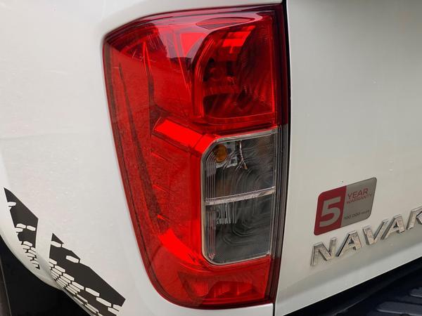 Nissan Navara 2.3 dCi N-Guard Auto 4WD Euro 6 4dr