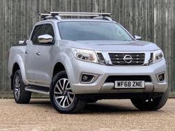 Nissan Navara 2.3 dCi Tekna Auto 4WD Euro 6 4dr at 0th