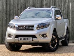 Nissan Navara 2.3 dCi Tekna 4WD Euro 6 (s/s) 4dr at 19th